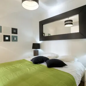 Bmyguest - Castelo Stylish Flat , Lisbon Portugal